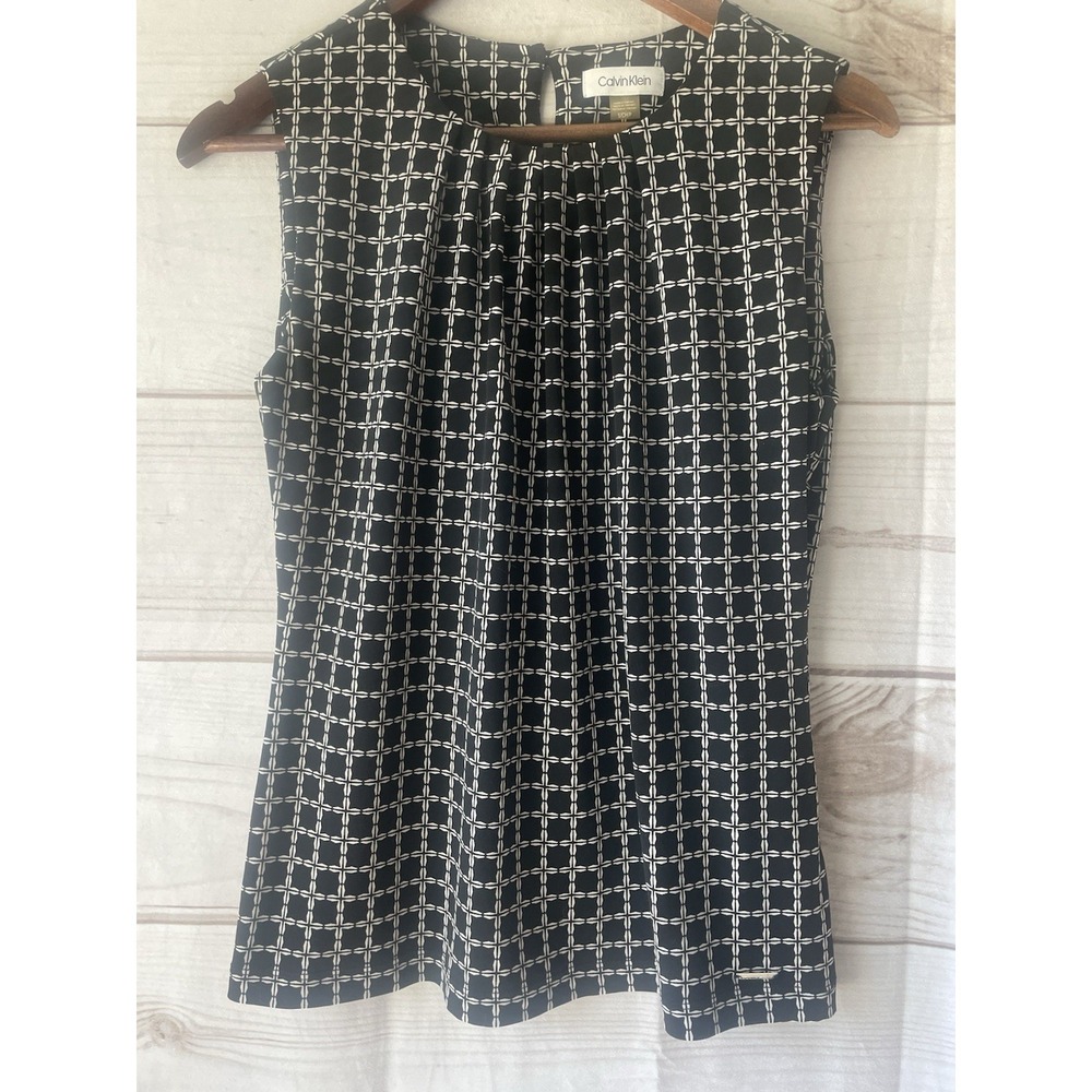 Calvin Klein sleeveless‎ top